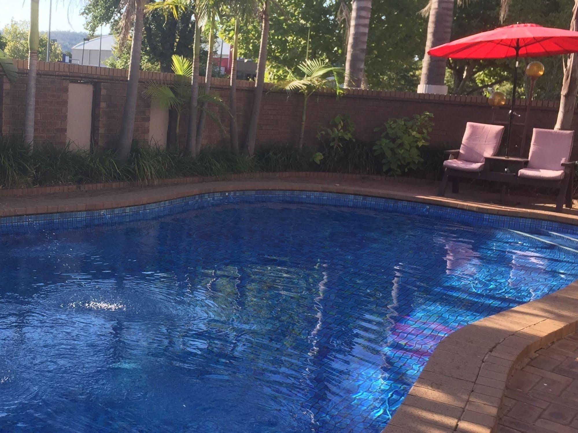 Albury Garden Court Motel Экстерьер фото