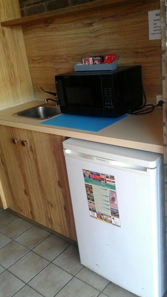 Albury Garden Court Motel Экстерьер фото