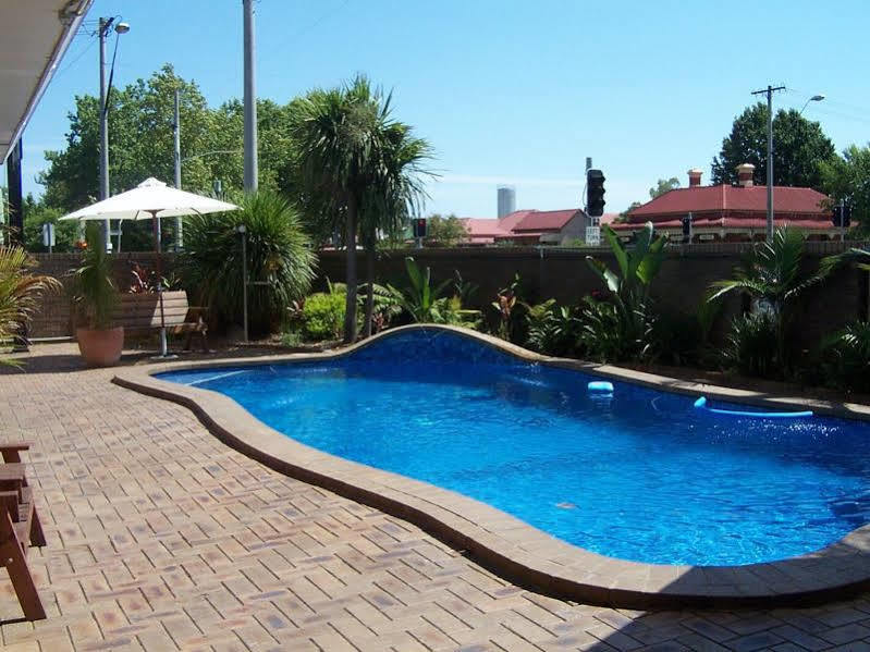 Albury Garden Court Motel Экстерьер фото